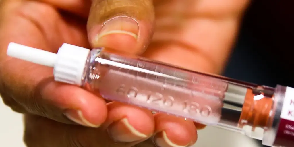Anvisa age contra comercialização irregular de insulina e tirzepatida