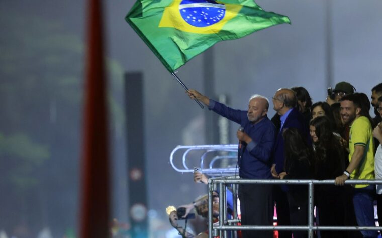 Líderes internacionais celebram vitória de Lula nas eleições