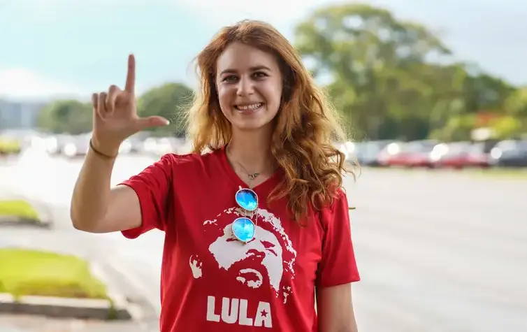 Manifestações em Brasília revelam polarização entre apoiadores