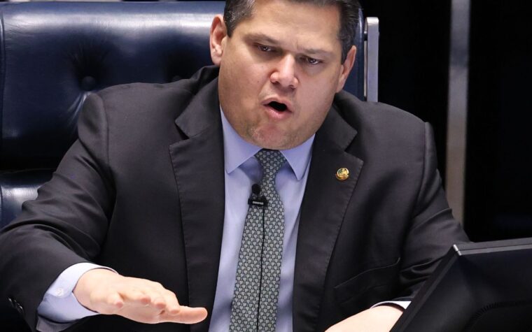 Fim da escala 6×1 será promulgado por Alcolumbre nesta sexta