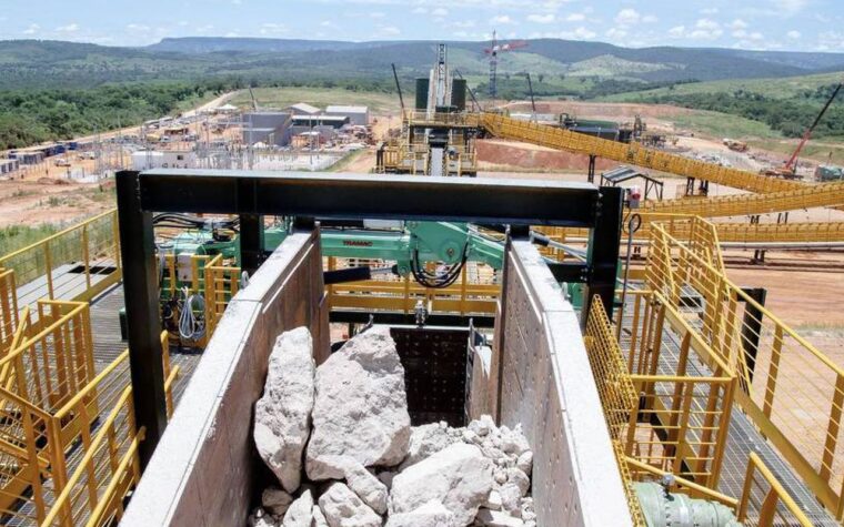 Setor de minerais críticos gera mais de 129 mil empregos no país