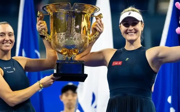 Stefani e parceira conquistam 5º título na temporada em Pequim