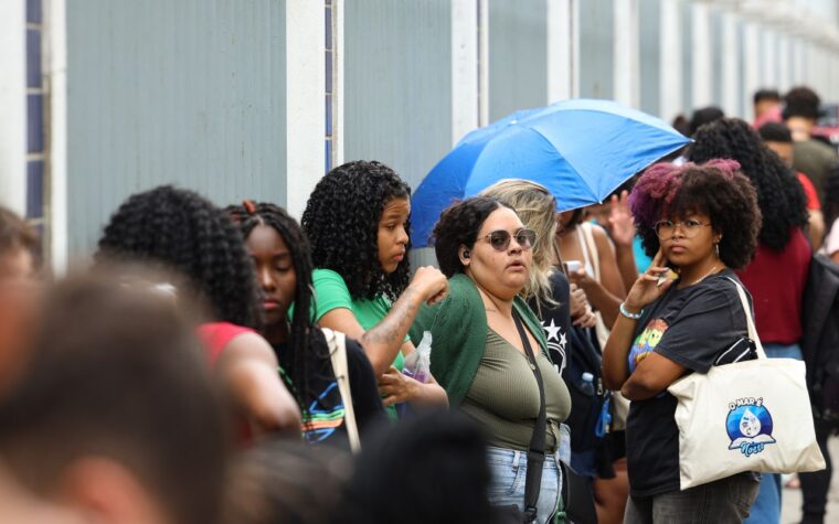 Enem registra maior número de inscrições de mulheres e pardos
